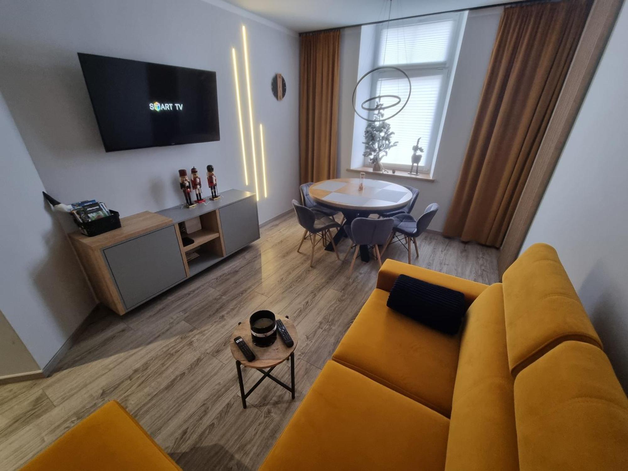 Apartament Lux Lemon Jelenia Góra Exterior foto