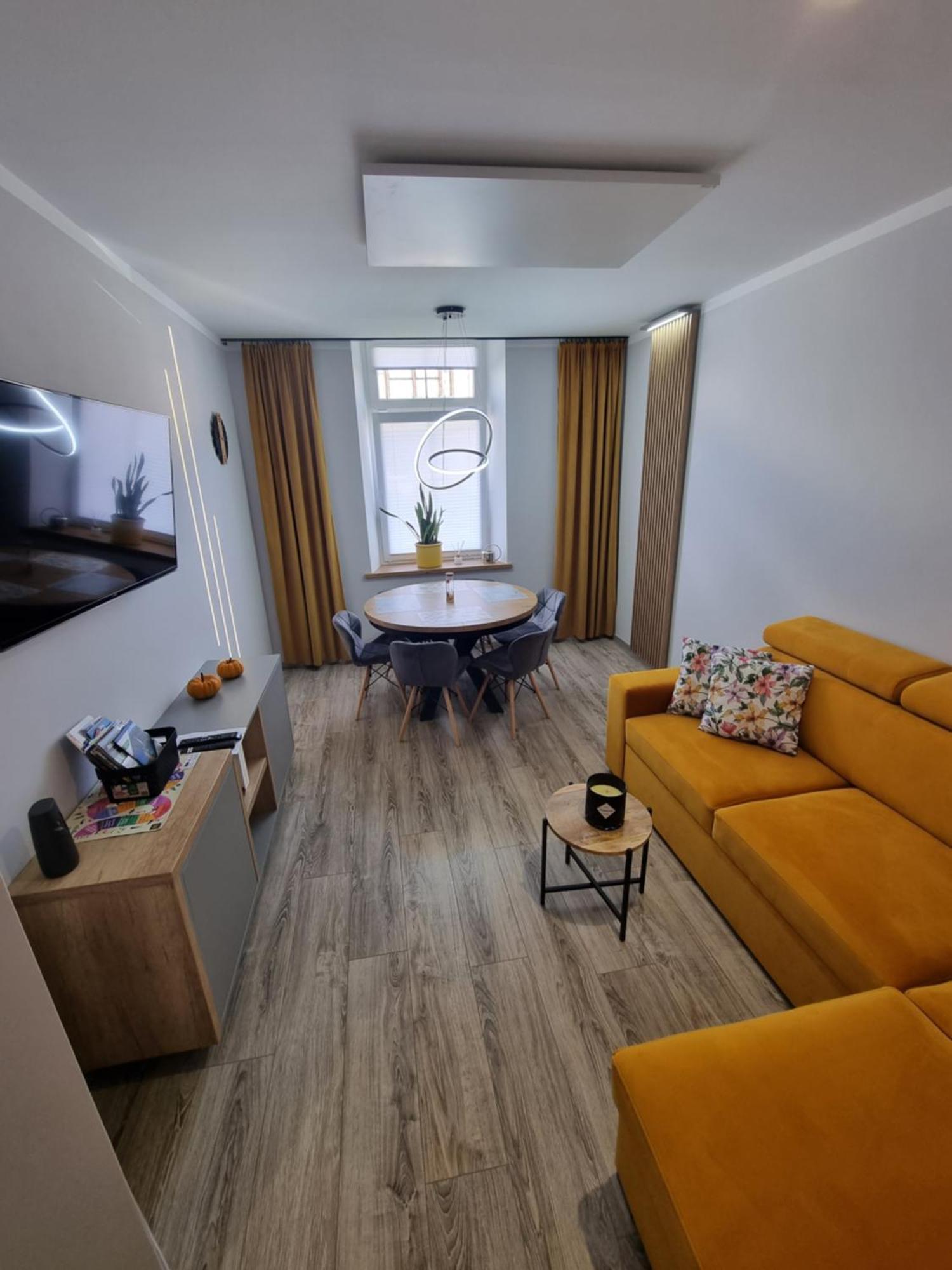 Apartament Lux Lemon Jelenia Góra Exterior foto